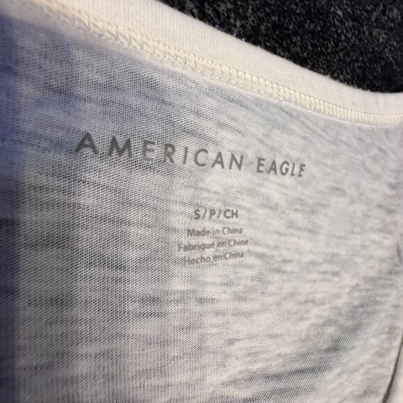 AE Light Cream/Yellow Flowy Top, Small (Free Shipping) - Picture 4 of 5